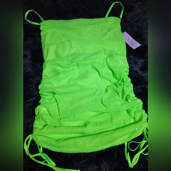 NWT Gorgeous Sparkly Sequined Lime Green Ruched Summer Dress Size M - Picture 3 of 7